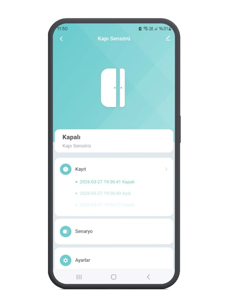 Smart Life uygulamasında kapının kapalı durumu, kayıt listesi, senaryo ve ayarlar satırları